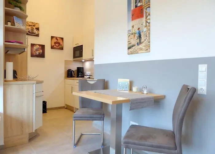 Wind & Welle 1/7, Am Alten Deich 12 * 丹加斯特