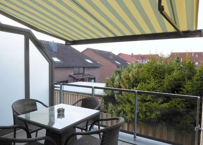 Wind & Welle 1/7, Am Alten Deich 12 丹加斯特